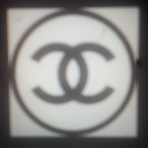 BUY REAL! BUY AUTHENTIC! - Picture 2 of 4